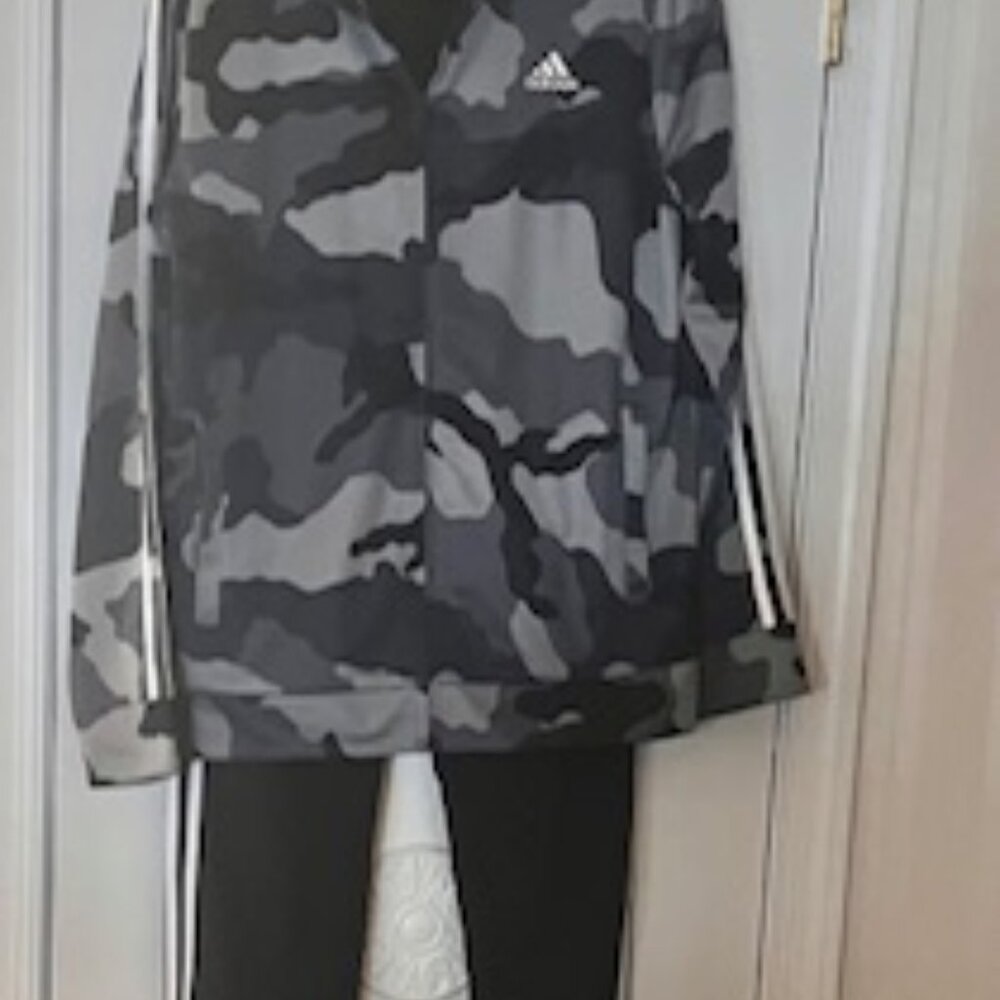 Big Boys Adidas Jacket and slacks 18/20